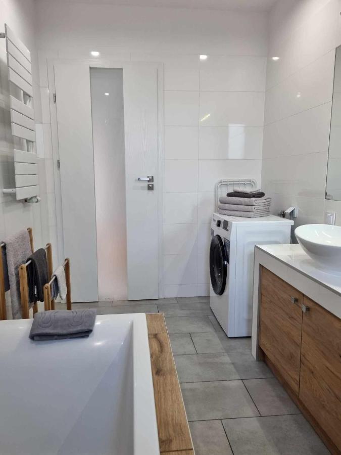 Domek Pod Swierkami -Apartament Swierkowy IV Kudowa-Zdroj Bagian luar foto
