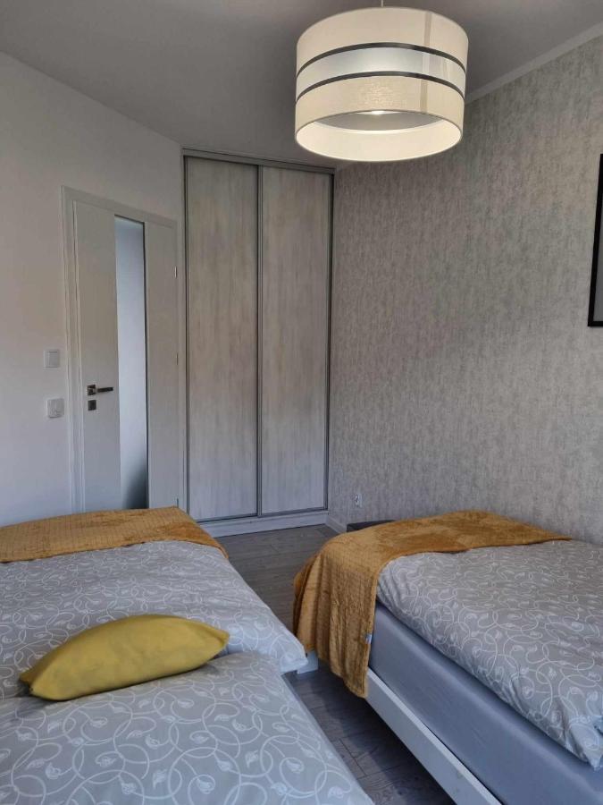 Domek Pod Swierkami -Apartament Swierkowy IV Kudowa-Zdroj Bagian luar foto